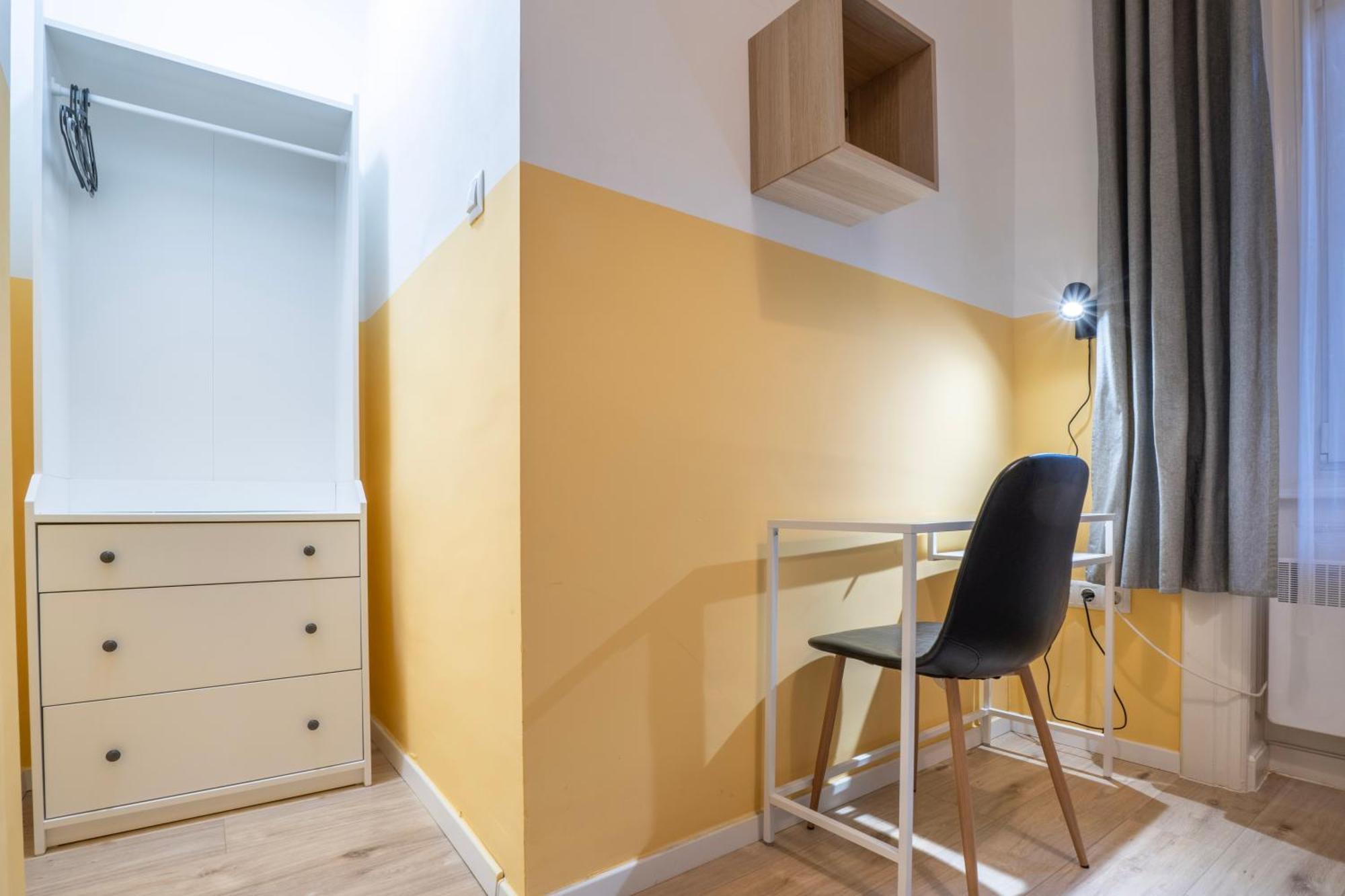 4-Bedroom Comfort Apartment In The Citycenter F38 — Photos 1